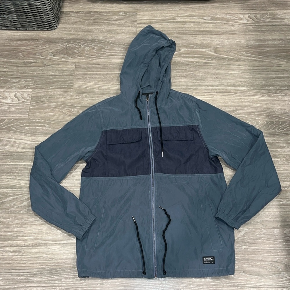 Ezekiel lightweight windbreaker. Size L. EUC